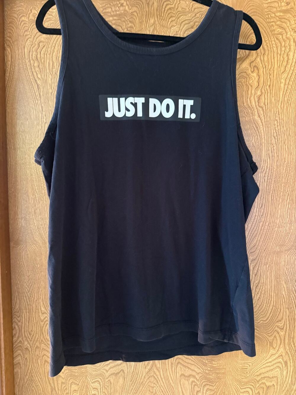 AUTHENTIC NIKE JUST DO IT  BLACK TANK TOP BQ5899-010